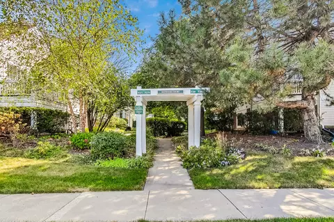 9387 Harrison St, Des Plaines, IL 60016 photo 3