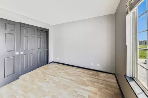 9387 Harrison St, Des Plaines, IL 60016 photo 18