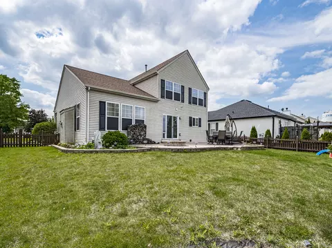 Exterior - 7503 Rosewind Dr, Plainfield, IL 60586 photo 4 of 7