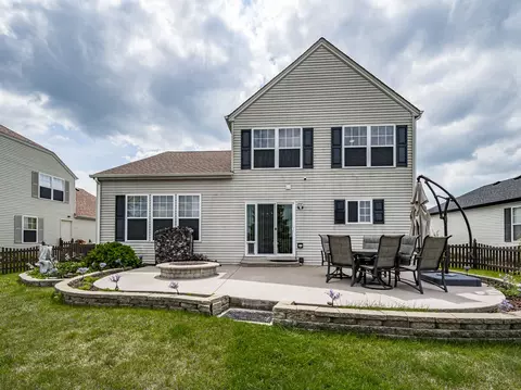 Exterior - 7503 Rosewind Dr, Plainfield, IL 60586 photo 2 of 7