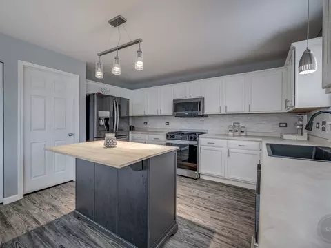 Kitchen - 7503 Rosewind Dr, Plainfield, IL 60586 photo 1 of 4