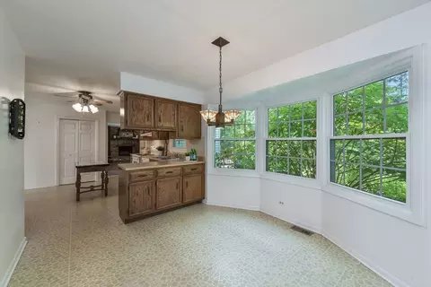 1191 E Gartner Rd, Naperville, IL 60540 photo 2