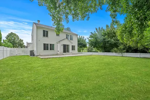 502 Ivory Ln, Bartlett, IL 60103 photo 24