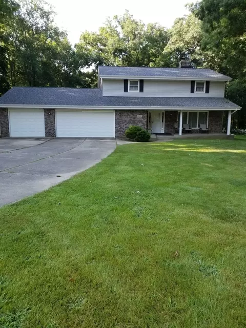 5391 Yellowstone Dr, Rockford, IL 61109