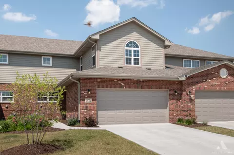 19724 Sunset Ct, Tinley Park, IL 60487