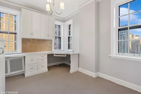 70 E Cedar St #9W, Chicago, IL 60611 photo 14