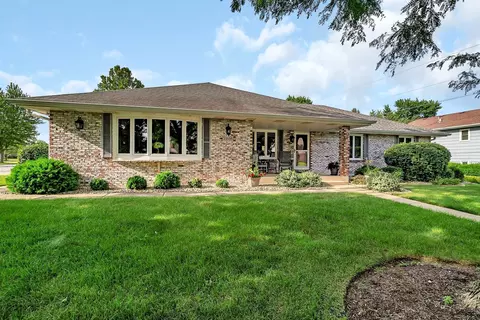 23556 W Matthews St, Plainfield, IL 60586 photo 3