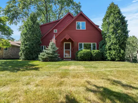 2511 South St, Rolling Meadows, IL 60008