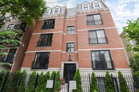 1450 N North Park Ave #2S, Chicago, IL 60610