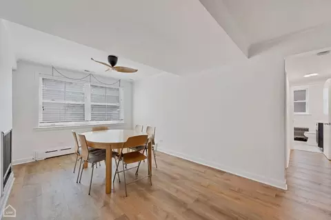 2240 Central St #1G, Evanston, IL 60201 photo 4