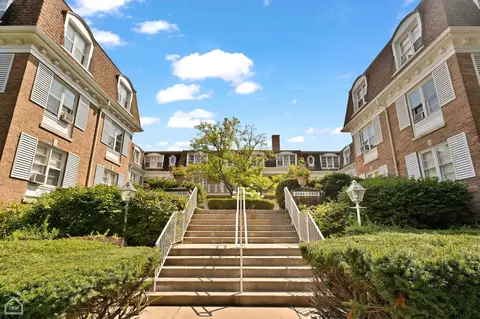 2240 Central St #1G, Evanston, IL 60201 photo 11