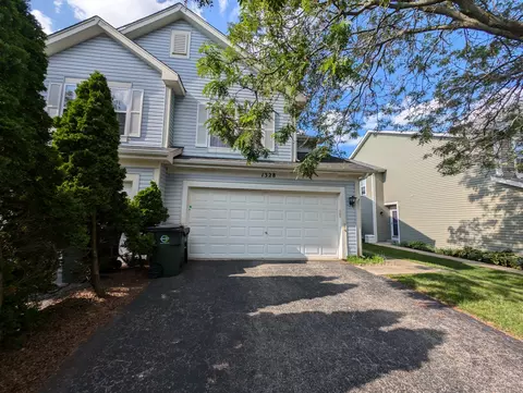 1328 Derby Ln, Mundelein, IL 60060