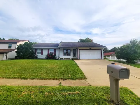 316 Apple St, Dixon, IL 61021 photo 32
