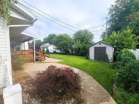 316 Apple St, Dixon, IL 61021 photo 30