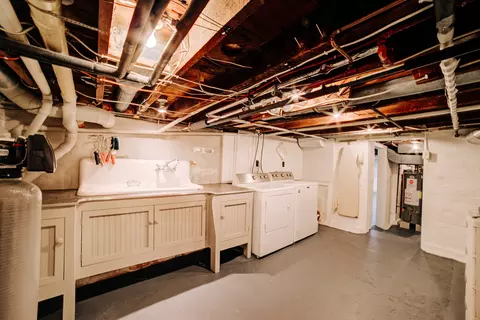 Other - 332 E Cherry St, Watseka, IL 60970 photo 11 of 17