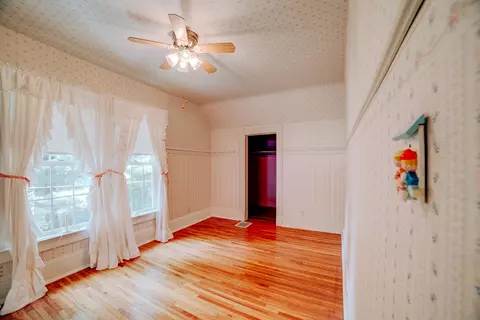 Bedroom - 332 E Cherry St, Watseka, IL 60970 photo 1 of 10