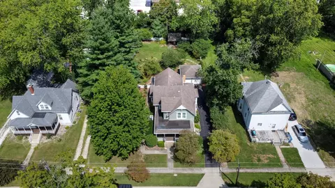 View/Area - 332 E Cherry St, Watseka, IL 60970 photo 2 of 2