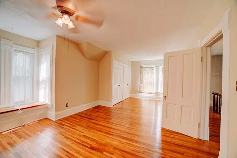 Bedroom - 332 E Cherry St, Watseka, IL 60970 photo 6 of 10