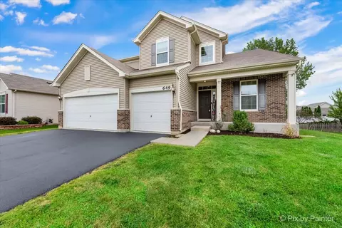 649 Verdi St, Woodstock, IL 60098