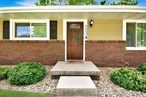 203 N Bone Dr, Normal, IL 61761 photo 7
