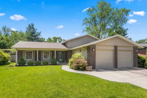 705 E Mchenry St, Urbana, IL 61801