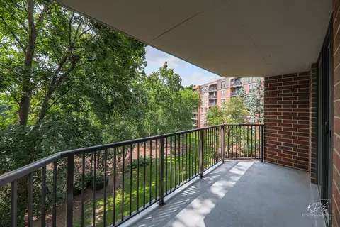 511 Aurora Ave #317, Naperville, IL 60540 photo 26