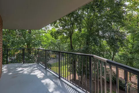 511 Aurora Ave #317, Naperville, IL 60540 photo 25