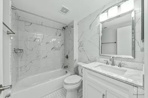 511 Aurora Ave #317, Naperville, IL 60540 photo 19
