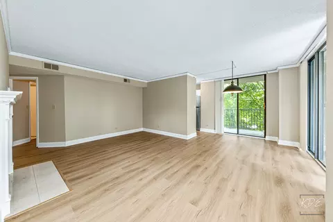 511 Aurora Ave #317, Naperville, IL 60540 photo 13