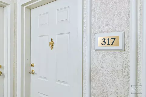 511 Aurora Ave #317, Naperville, IL 60540 photo 8