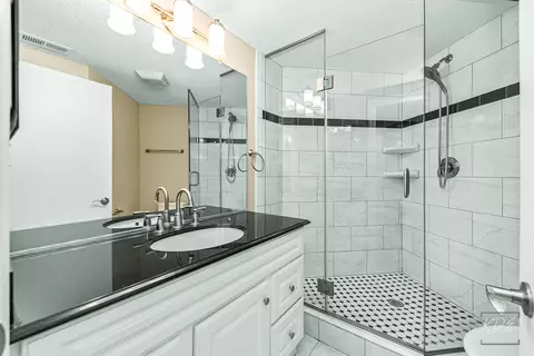511 Aurora Ave #317, Naperville, IL 60540 photo 23