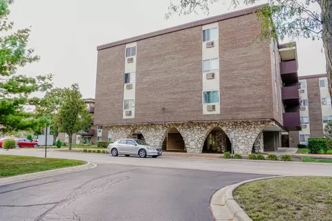 1311 S Finley Rd #314, Lombard, IL 60148