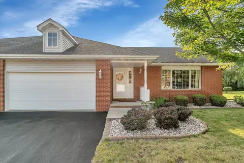 142 Winding Trl, Diamond, IL 60416