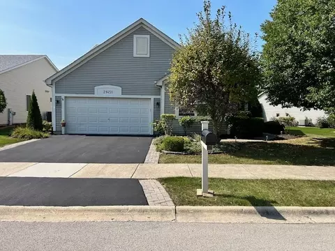 21451 Larch Dr, Plainfield, IL 60544