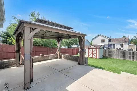 1405 Major Dr, Plainfield, IL 60586 photo 9