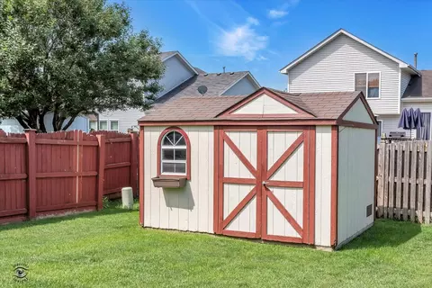 1405 Major Dr, Plainfield, IL 60586 photo 11