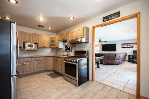Kitchen - 7707 W 80th St, Bridgeview, IL 60455 photo 1 of 1