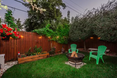 Exterior - 7707 W 80th St, Bridgeview, IL 60455 photo 7 of 8