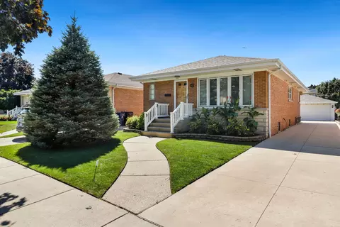 5008 N Denal St, Norridge, IL 60706