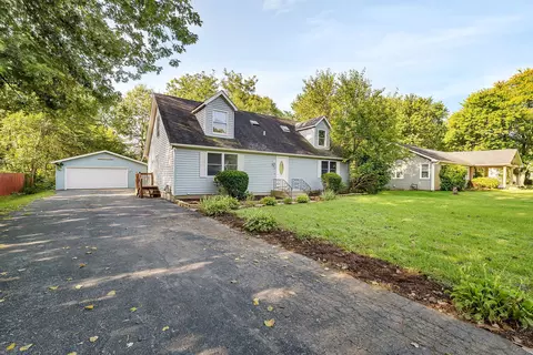517 W Cermak Rd, Braidwood, IL 60408