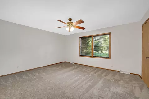 Bedroom - 517 W Cermak Rd, Braidwood, IL 60408 photo 1 of 7
