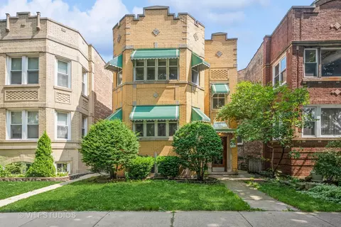 5737 N Fairfield Ave, Chicago, IL 60659