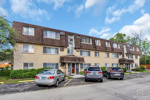 8814 Briar Ct #3C, Des Plaines, IL 60016