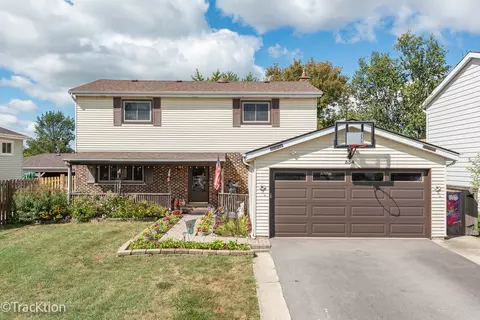 334 N Kramer Ave, Lombard, IL 60148