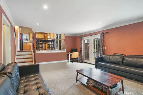 Living - 1040 Trillium Ln, Bartlett, IL 60103 photo 1 of 2