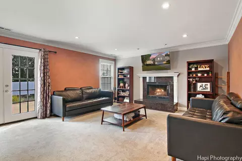 Living - 1040 Trillium Ln, Bartlett, IL 60103 photo 2 of 2