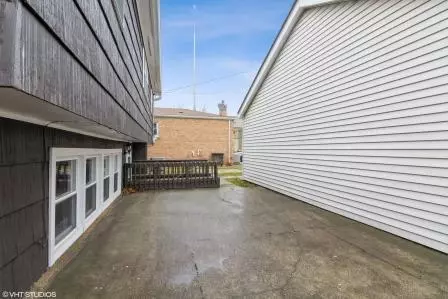 Exterior - Undisclosed, Lansing, IL 60438 photo 3 of 4