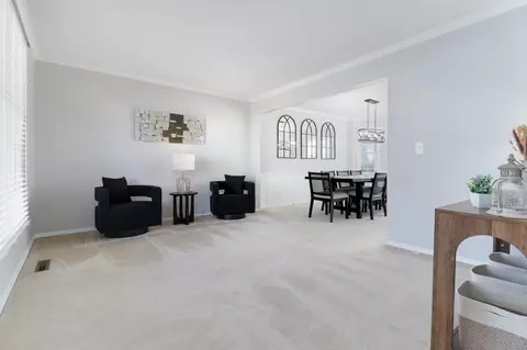 Living - 506 Beacon Ct, Bloomington, IL 61704 photo 1 of 6