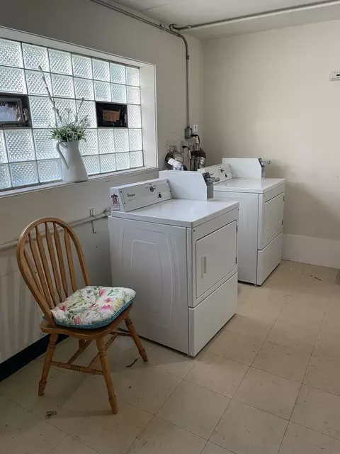 Other - 18361 Glen Oak Ave #G, Lansing, IL 60438 photo 2 of 2