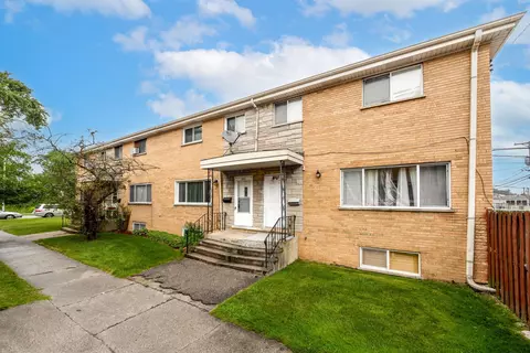 511 James Ct #C, Glendale Heights, IL 60139